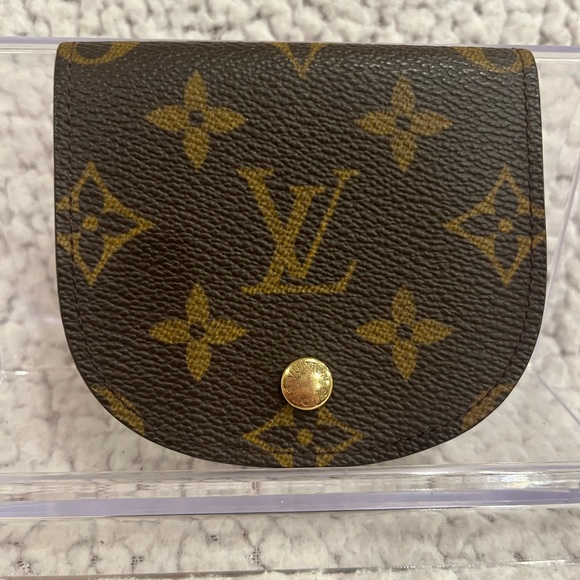 Louis Vuitton Handbags - Louis Vuitton Portomone Guse Classic Brown Monogram Coin Case